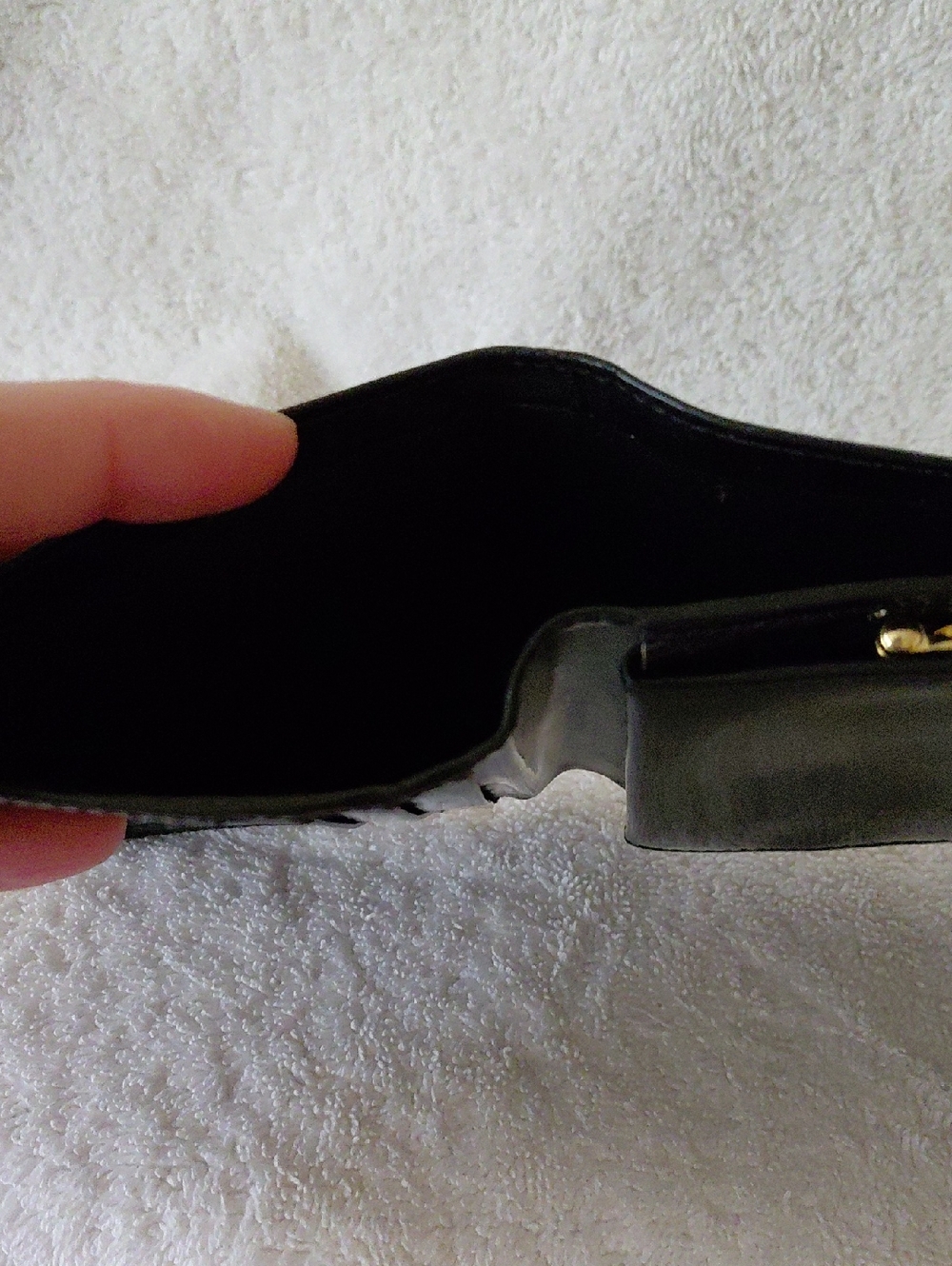 Moschino Black Women's Wallet with Red Heart Accent - Picture 7 of 7